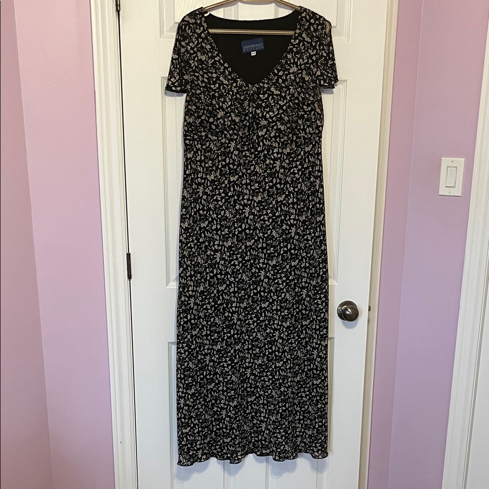 Elegant Black and Tan Floral Dress